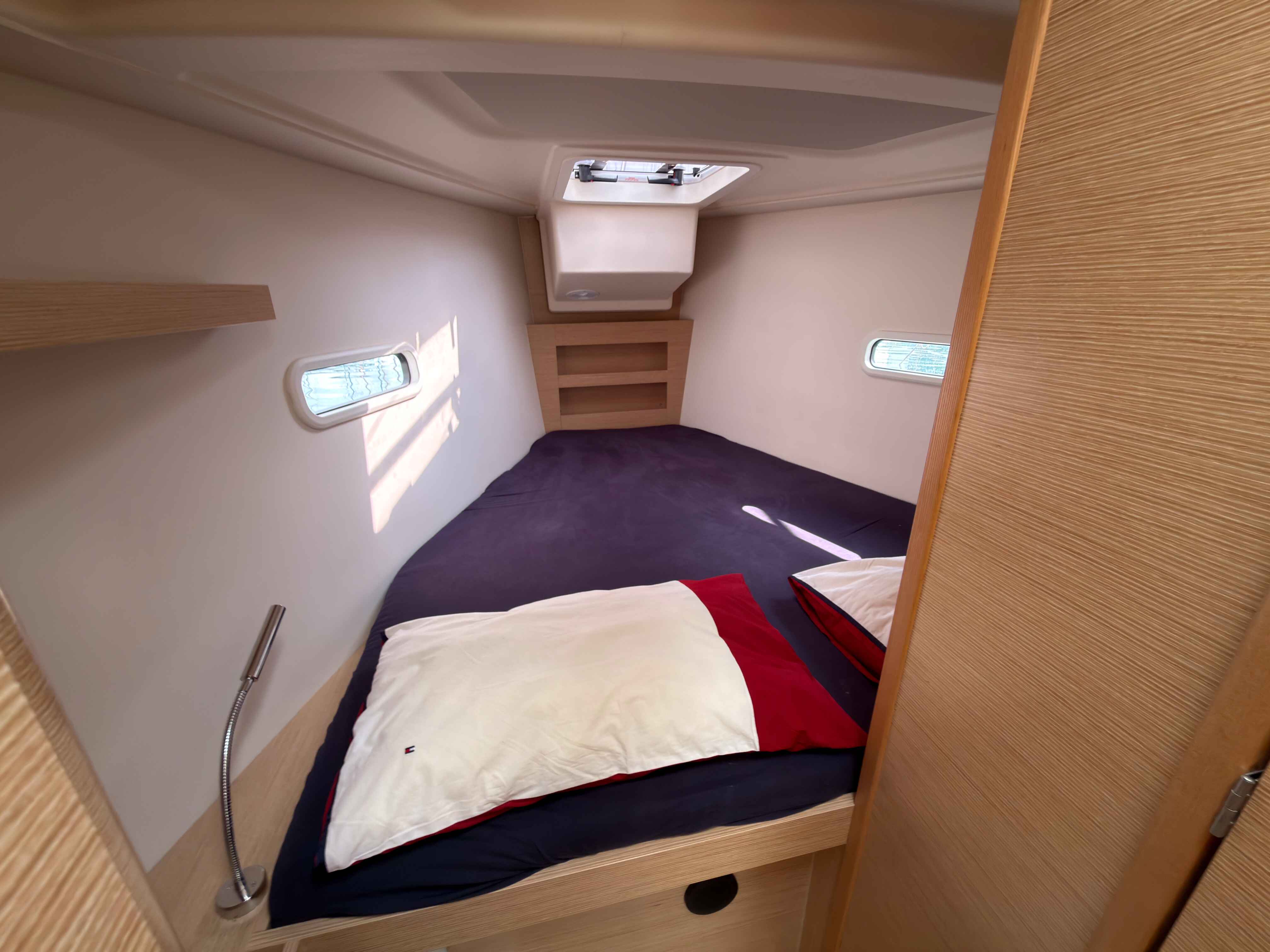 hanse-388-interior2
