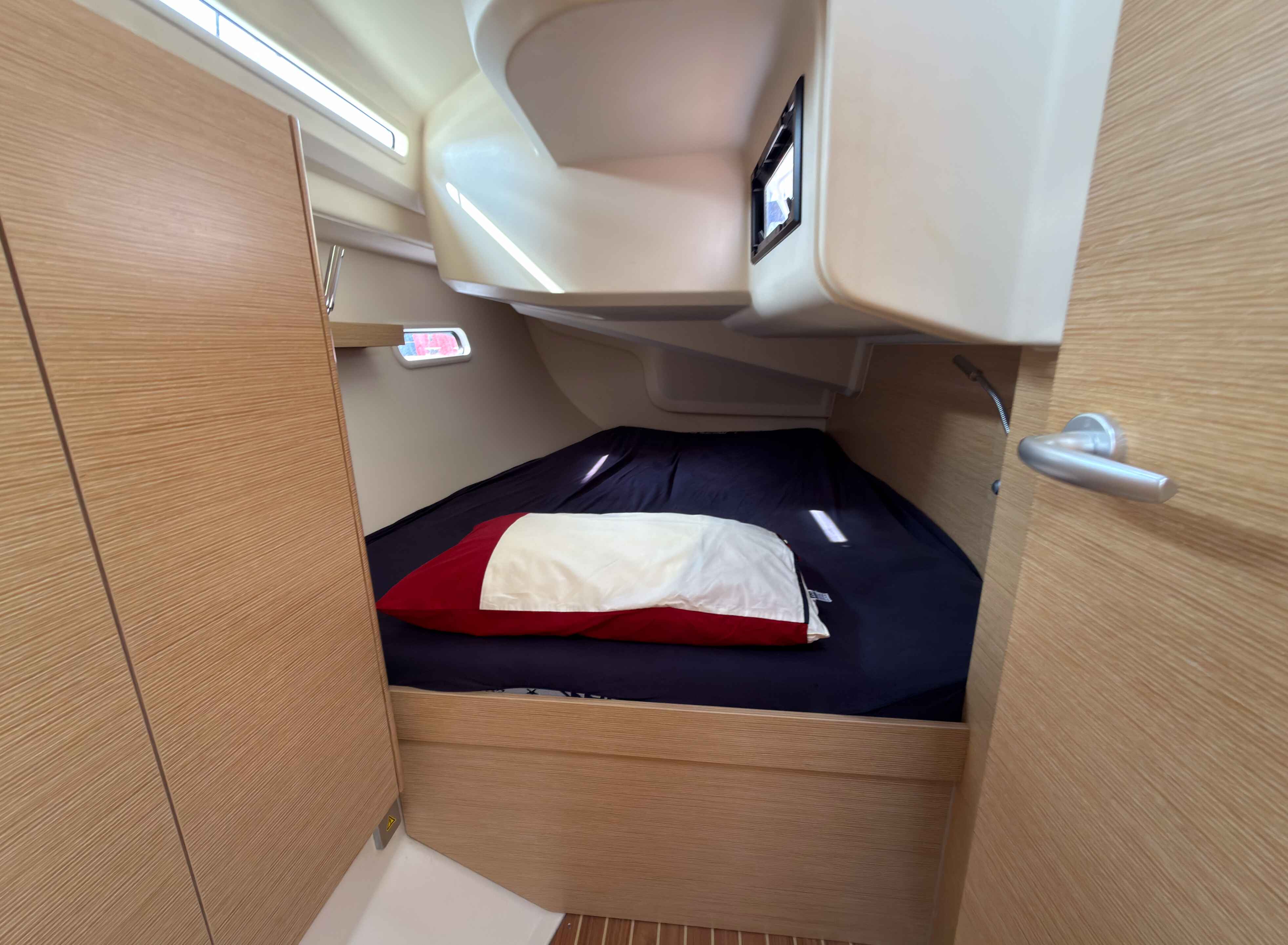 hanse-388-interior3