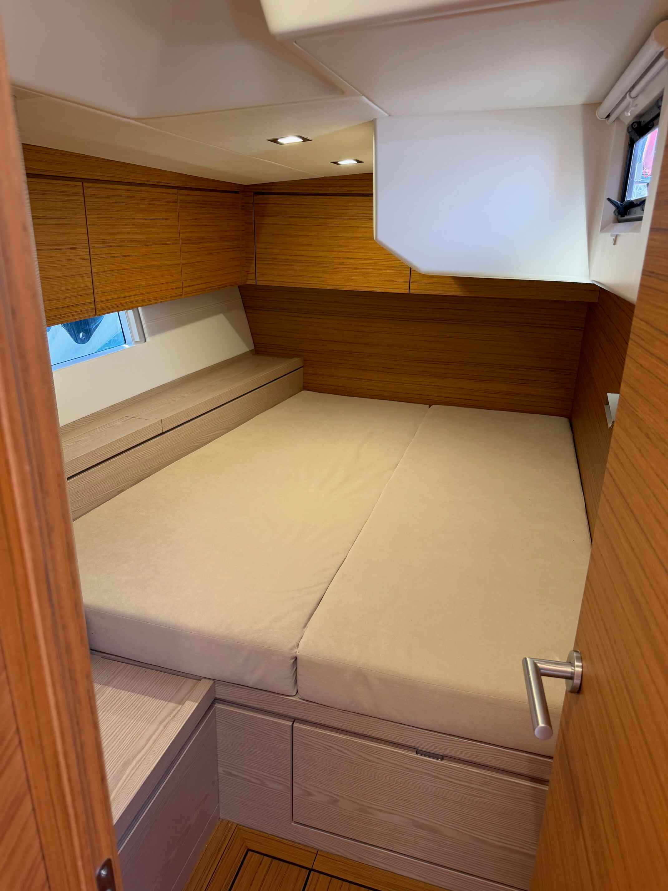 aft-cabin